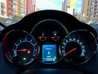 2011 Chevrolet Cruze I, чёрный, 699000 рублей, вид 5