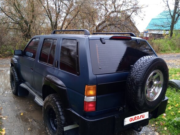 1994 Nissan Pathfinder I, синий, 846000 рублей - вид 2
