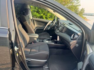 2015 Toyota RAV4 IV (XA40) Рестайлинг, чёрный, 2150000 рублей, вид 4
