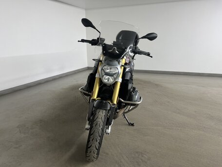 2018 BMW R 1200 R, коричневый, 825000 рублей, вид 3