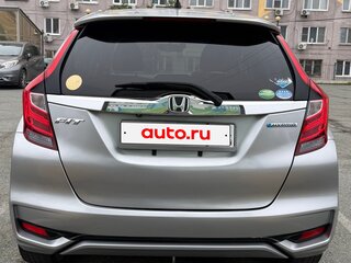 2018 Honda Fit III Рестайлинг, серый, 925000 рублей, вид 5