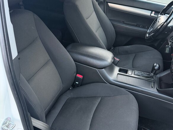 2013 Kia Sorento II Рестайлинг, белый, 1550000 рублей - вид 13