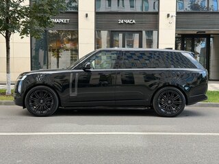 2022 Land Rover Range Rover P530 MHEV Long V, чёрный, 18000000 рублей, вид 3