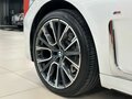 2019 BMW 7 серии Long 730Ld xDrive VI (G11/G12) Рестайлинг, белый, 7899000 рублей - вид 5