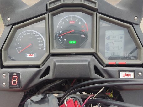 2001 Aprilia ETV 1000 Caponord, красный, 450000 рублей, вид 4
