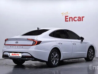 2022 Hyundai Sonata VIII (DN8), белый, 1940000 рублей, вид 2
