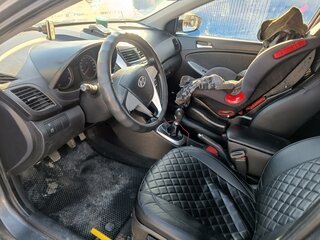 2011 Hyundai Solaris I, чёрный, 500000 рублей, вид 5