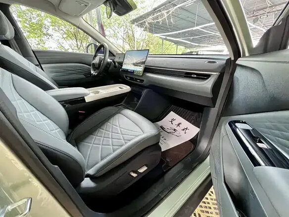 2025 Arcfox T1 42.3 kWh, зелёный - вид 16