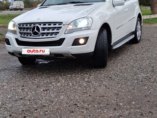 2009 Mercedes-Benz M-Класс 350 II (W164) Рестайлинг, белый, 1400000 рублей, вид 1