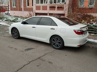 2017 Toyota Camry VII (XV50) Рестайлинг 2, белый, 2100000 рублей, вид 5