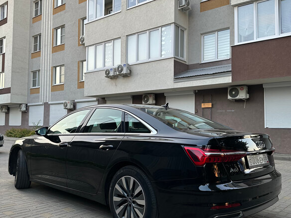 2021 Audi A6 45 TFSI V (C8), чёрный, 4450000 рублей - вид 7
