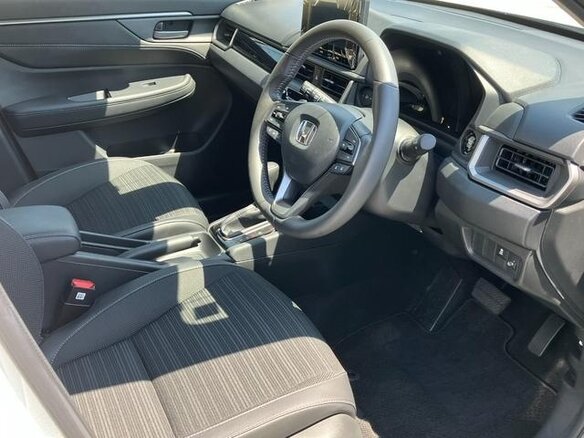 2026 Honda WR-V III, белый - вид 7