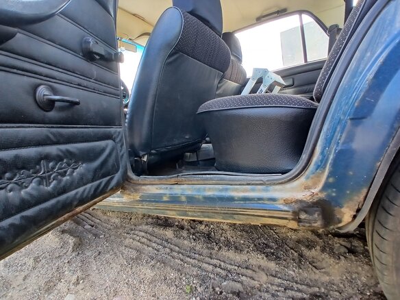 2005 Lada (ВАЗ) 2105, синий, 135000 рублей - вид 8