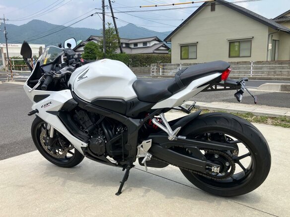 2024 Honda CBR 650R, белый