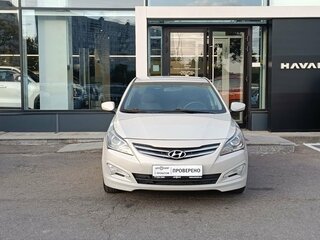 2015 Hyundai Solaris I Рестайлинг, бежевый, 849000 рублей, вид 2