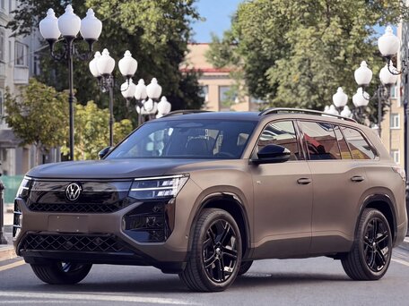 2026 Volkswagen Teramont Pro II (China Market), коричневый, 5640000 рублей, вид 3