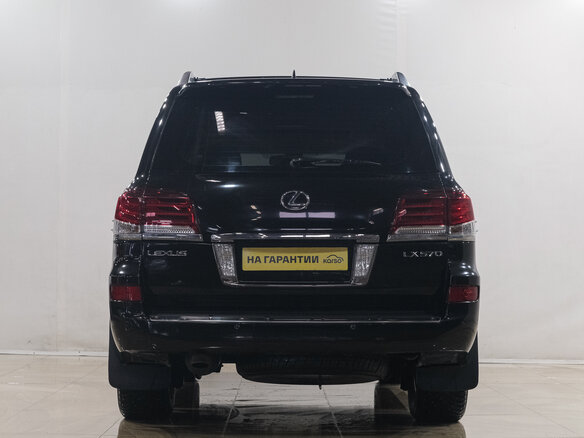 2013 Lexus LX 570 III Рестайлинг, чёрный, 4069000 рублей - вид 4