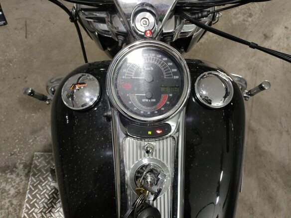 2006 Harley-Davidson Road King, чёрный, 700000 рублей - вид 5