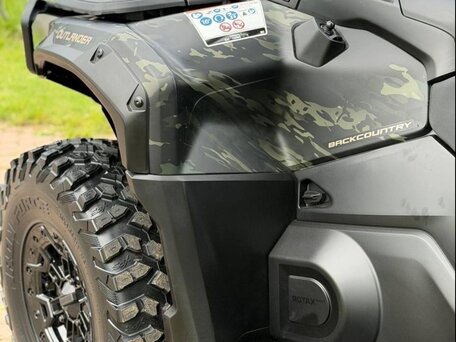 2026 BRP Can-Am Outlander MAX 1000R LTD, чёрный, 2299000 рублей, вид 2