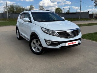 2013 Kia Sportage III, белый, 1350000 рублей, вид 4