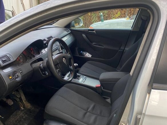 2007 Volkswagen Passat B6, серебристый, 400000 рублей - вид 12