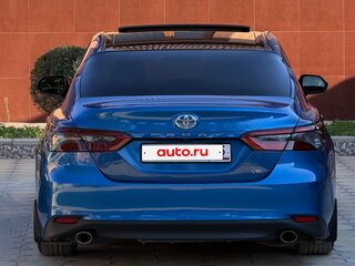 2017 Toyota Camry VIII (XV70), синий, 2375000 рублей, вид 5