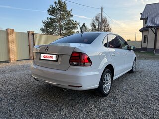 2018 Volkswagen Polo V Рестайлинг, белый, 1230000 рублей, вид 4