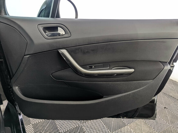2012 Peugeot 308 I Рестайлинг, чёрный - вид 23
