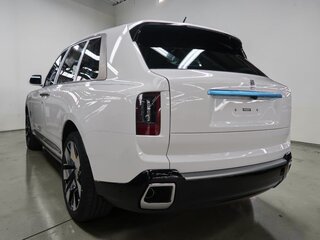 2025 Rolls-Royce Cullinan I Рестайлинг (Series II), чёрный, 66690000 рублей, вид 2