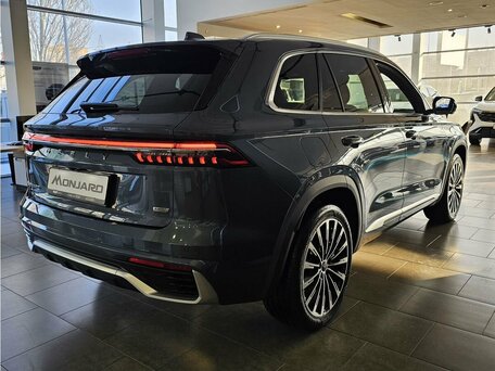 2026 Geely Monjaro I Рестайлинг, серый, 4910395 рублей, вид 5