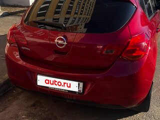 2010 Opel Astra J, красный, 515000 рублей, вид 3