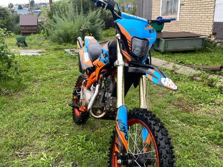 2024 Kayo Evolution K125EM, оранжевый, 69999 рублей, вид 2