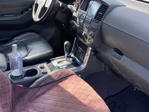 2011 Nissan Pathfinder III Рестайлинг, белый, 1280000 рублей - вид 6