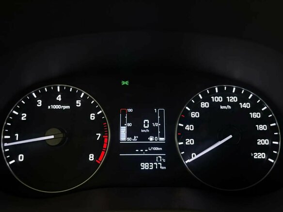 2018 Hyundai Creta I, красный, 1555000 рублей - вид 9