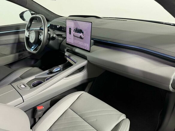 2024 Zeekr 001 100 kWh I Рестайлинг 1, белый, 5649000 рублей - вид 13