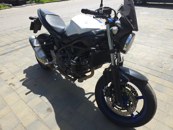 2017 Suzuki SV 650, белый, 550000 рублей - вид 6