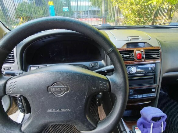 2001 Nissan Maxima V (A33), серебристый, 250000 рублей - вид 15