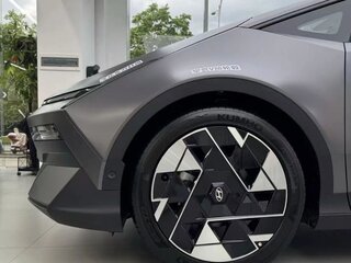2026 Hyundai IONIQ V, серый, 4350389 рублей, вид 5