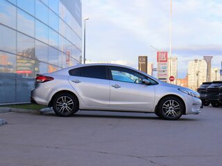 2018 Kia Cerato III Рестайлинг (Classic), серебристый, 1670000 рублей, вид 4