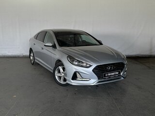 2018 Hyundai Sonata VII (LF) Рестайлинг, серебристый, 1649000 рублей, вид 3
