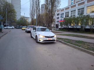 2019 Kia Optima IV Рестайлинг, белый, 1280000 рублей, вид 3