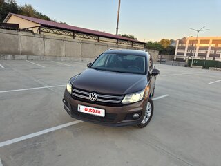 2015 Volkswagen Tiguan I Рестайлинг, коричневый, 1400000 рублей, вид 1