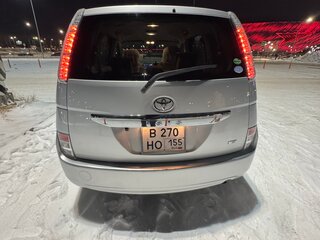 2013 Toyota ISis I Рестайлинг, серебристый, 1550000 рублей, вид 5