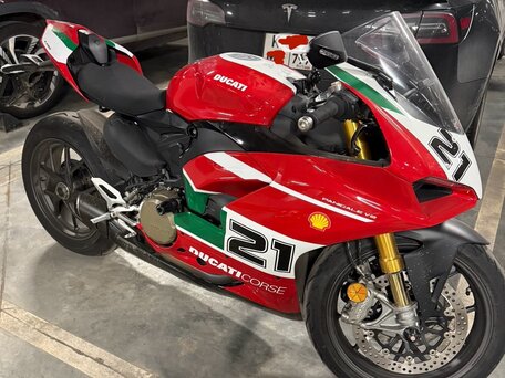 2022 Ducati Panigale V2, красный, 1900000 рублей, вид 2