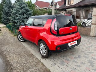 2018 Kia Soul II Рестайлинг, красный, 1570000 рублей, вид 4