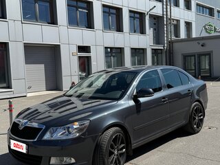2010 Skoda Octavia DSG7 II (A5) Рестайлинг, серый, 899000 рублей, вид 1