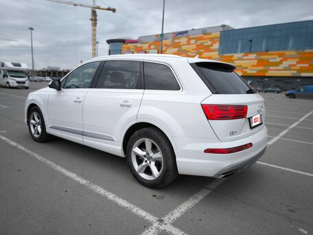 2016 Audi Q7 II (4M), белый, 4200000 рублей, вид 4