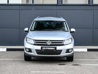 2013 Volkswagen Tiguan I Рестайлинг, серебристый, 1284000 рублей, вид 3