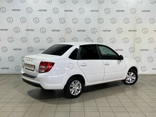 2023 Lada (ВАЗ) Granta I Рестайлинг, белый, 730000 рублей, вид 4