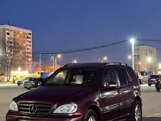 1998 Mercedes-Benz M-Класс 320 I (W163), пурпурный, 520000 рублей, вид 1